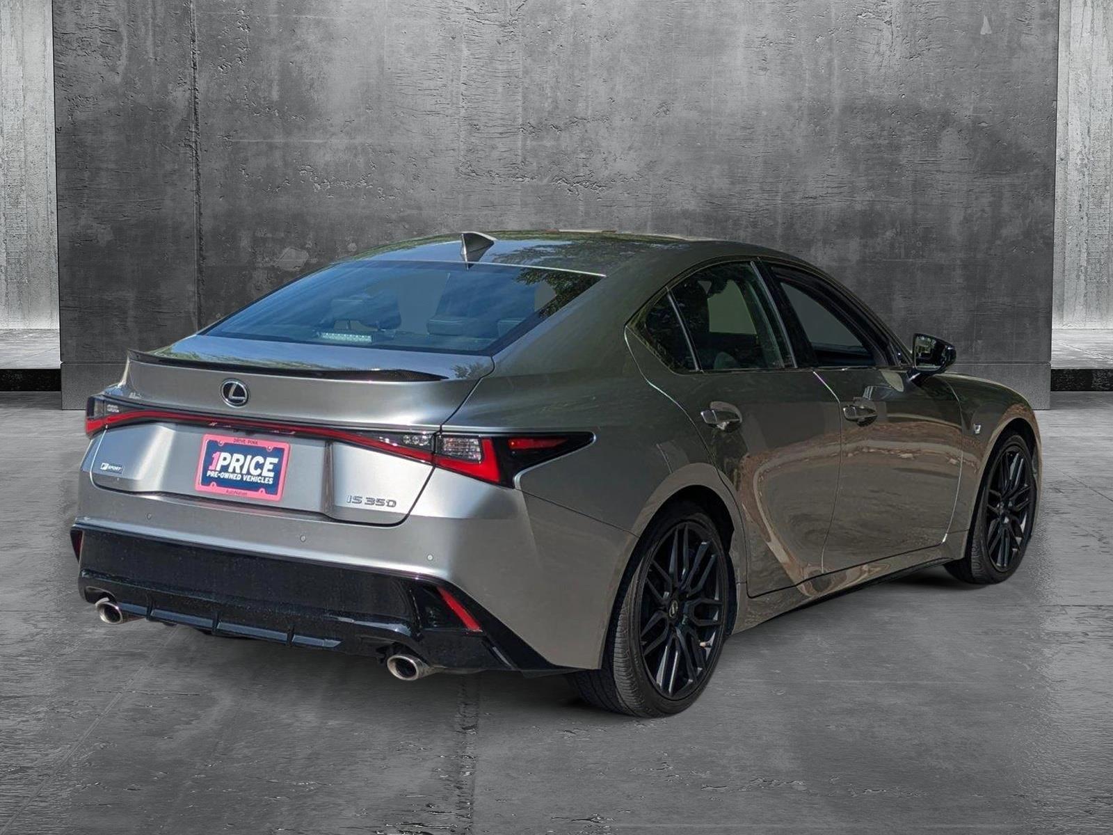 2021 Lexus IS 350 F SPORT photo 4