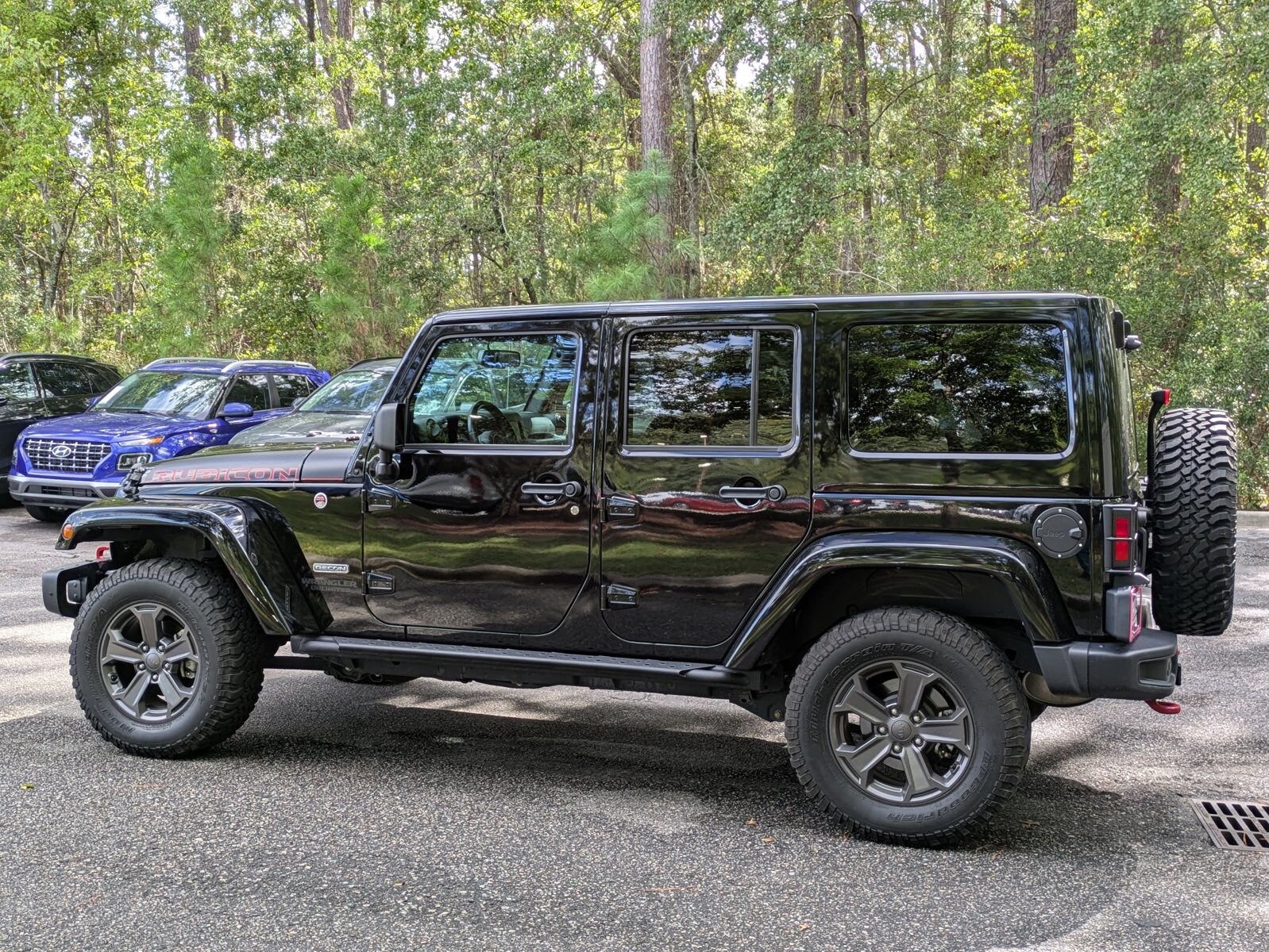 2017 Jeep Wrangler Rubicon Recon photo 3