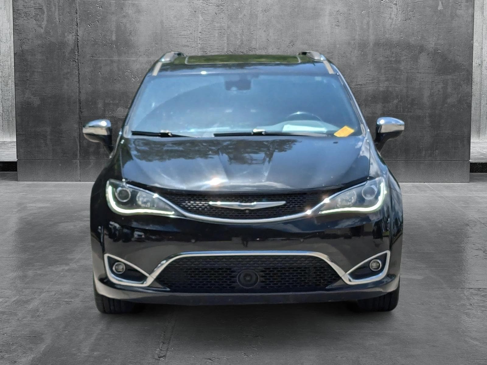 Used 2020 Chrysler Pacifica Limited with VIN 2C4RC1GG1LR102926 for sale in Hardeeville, SC