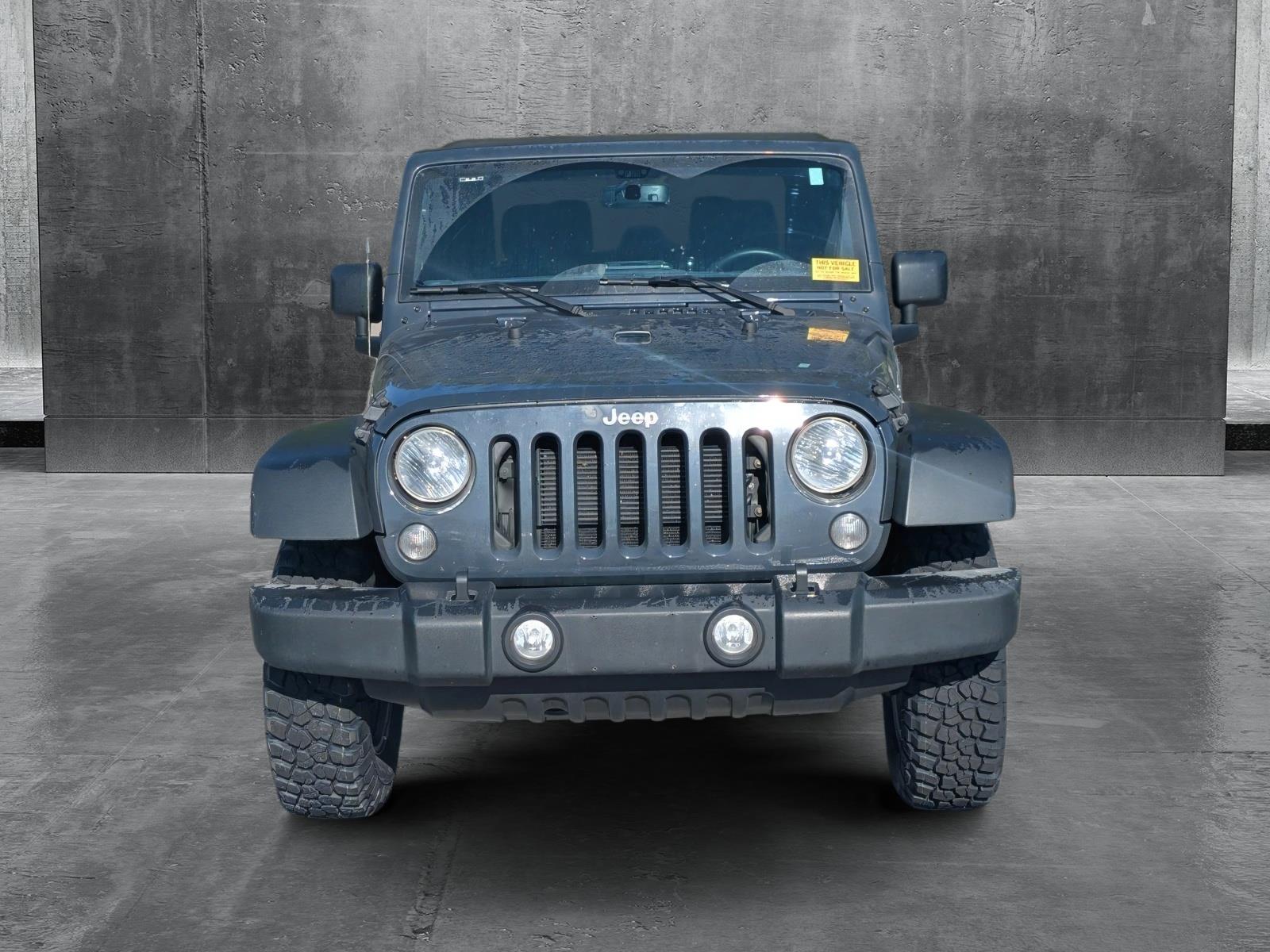 2016 Jeep Wrangler Rubicon photo 2