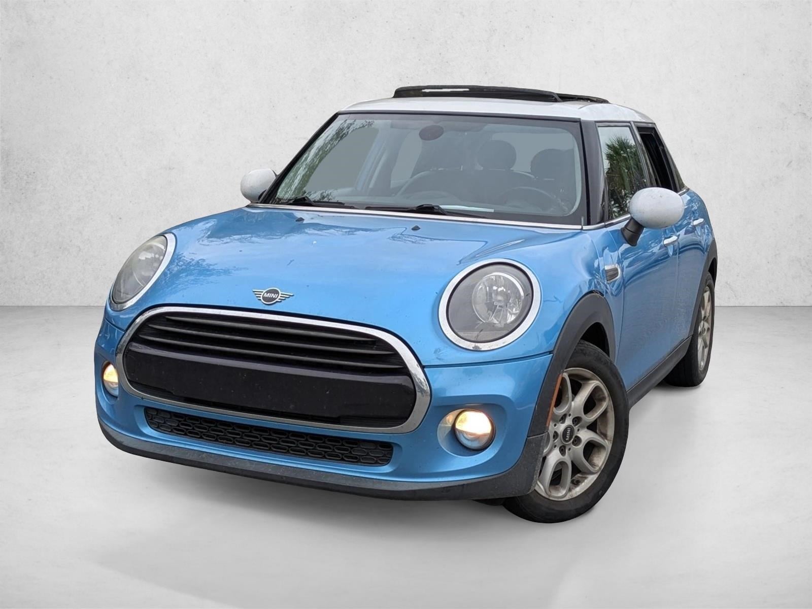 2019 MINI Hardtop 4 Door Base