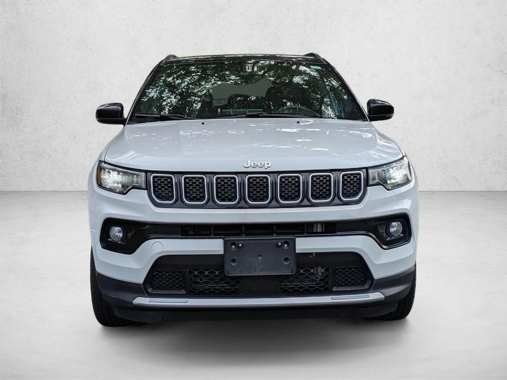 Used 2023 Jeep Compass Altitude SUV