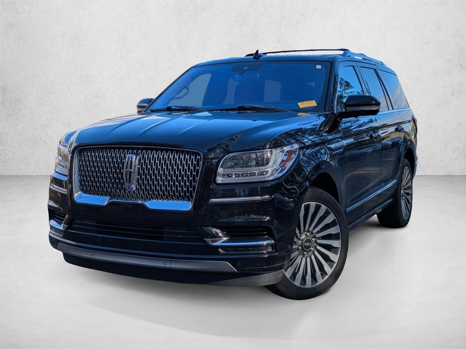2018 Lincoln Navigator Reserve's photo