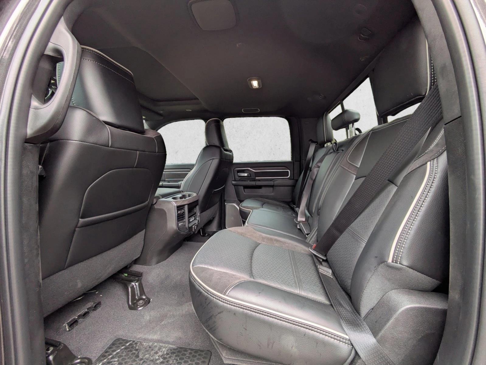 2025 RAM 2500 Laramie - Photo 17