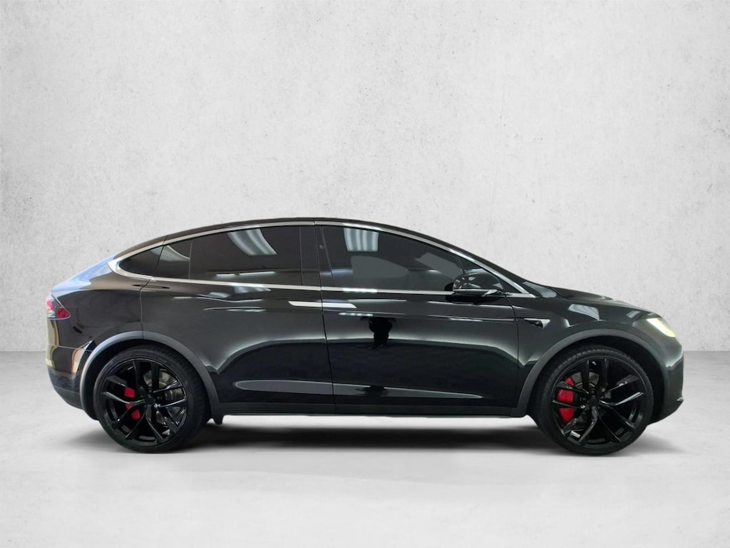 Used 2018 Tesla Model X 75D SUV