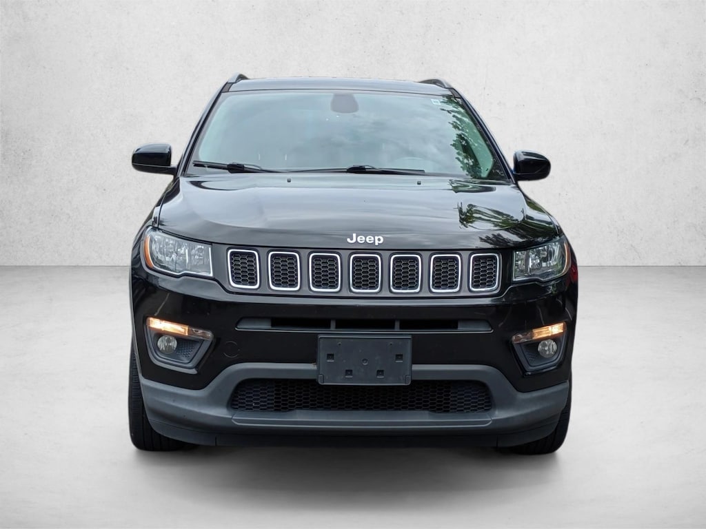Used 2019 Jeep Compass Latitude SUV