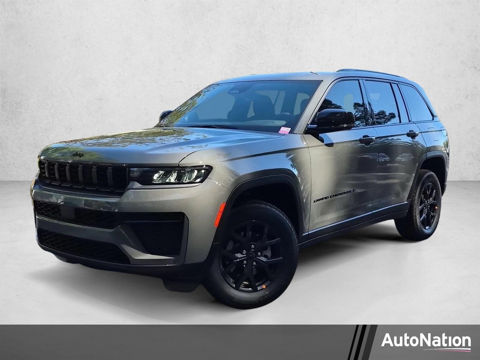 2027 Jeep Grand Cherokee Laredo Altitude Sport Utility