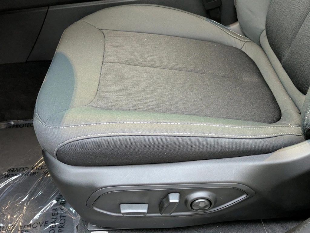 New 2025 Jeep Grand Cherokee L Laredo X SUV