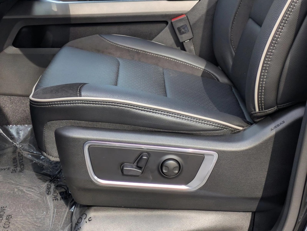 New 2026 Ram 1500 Laramie Pickup