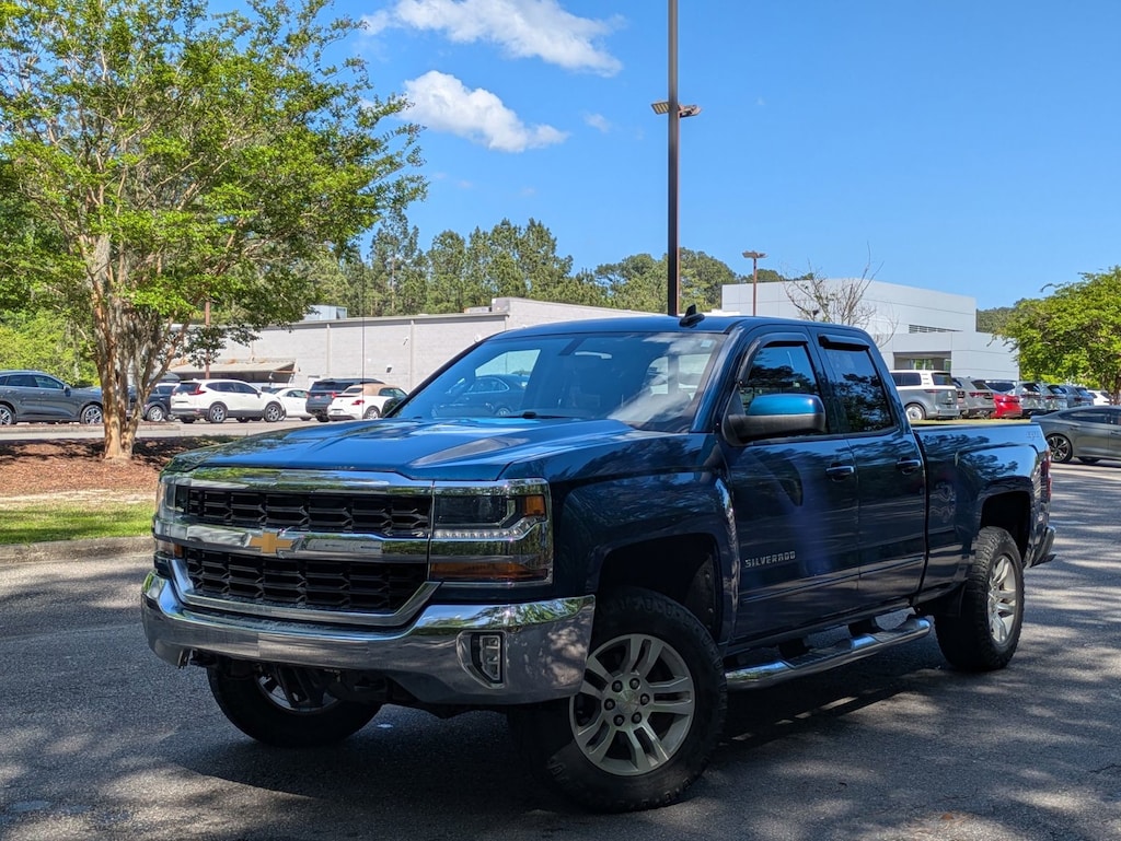 Used 2018 Chevrolet Silverado 1500 LT Truck Double Cab