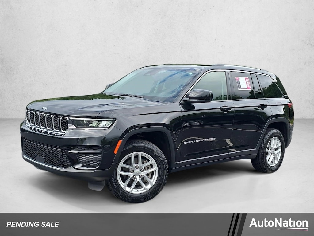 Used 2023 Jeep Grand Cherokee Laredo X SUV