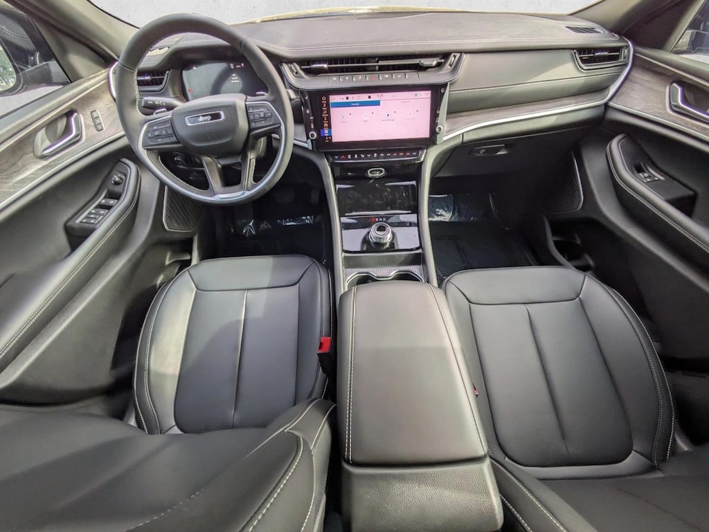 New 2026 Jeep Grand Cherokee Limited Sport Utility