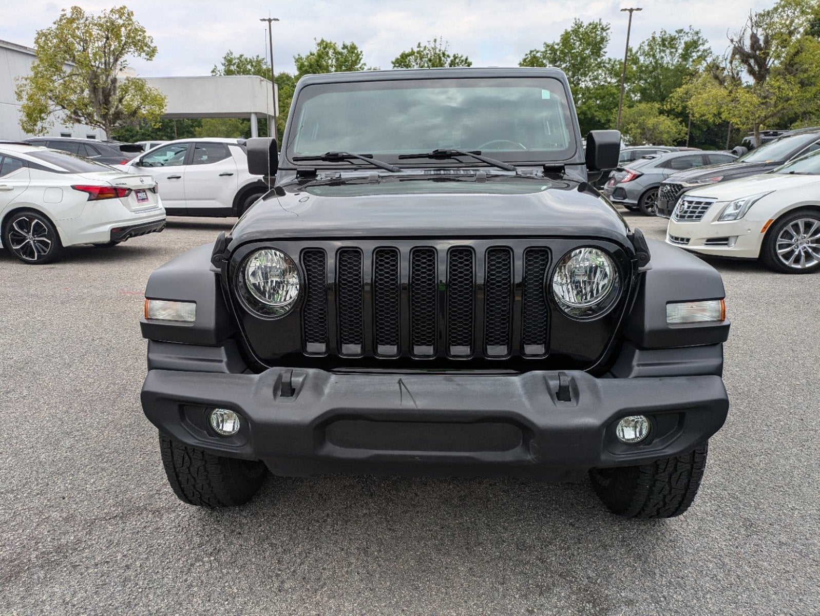 Used 2019 Jeep Wrangler Unlimited Sport with VIN 1C4HJXDNXKW642949 for sale in Hardeeville, SC