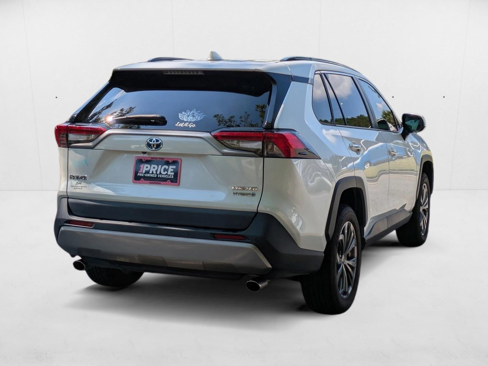 2022 Toyota RAV4 Hybrid Limited photo 2