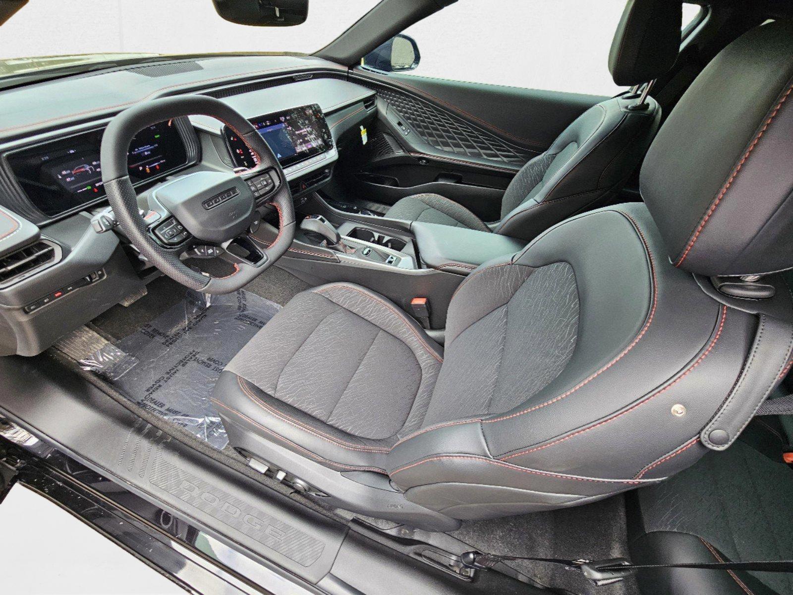 2025 Dodge Charger Daytona R/T photo 3