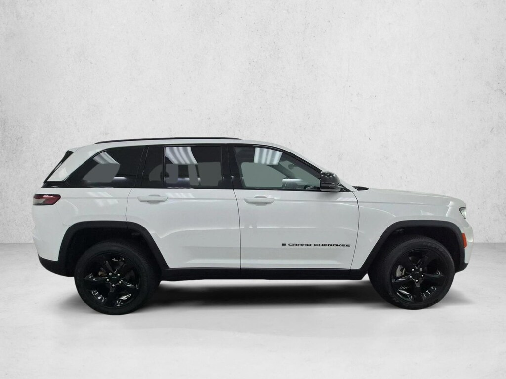 Certified 2025 Jeep Grand Cherokee Altitude X SUV