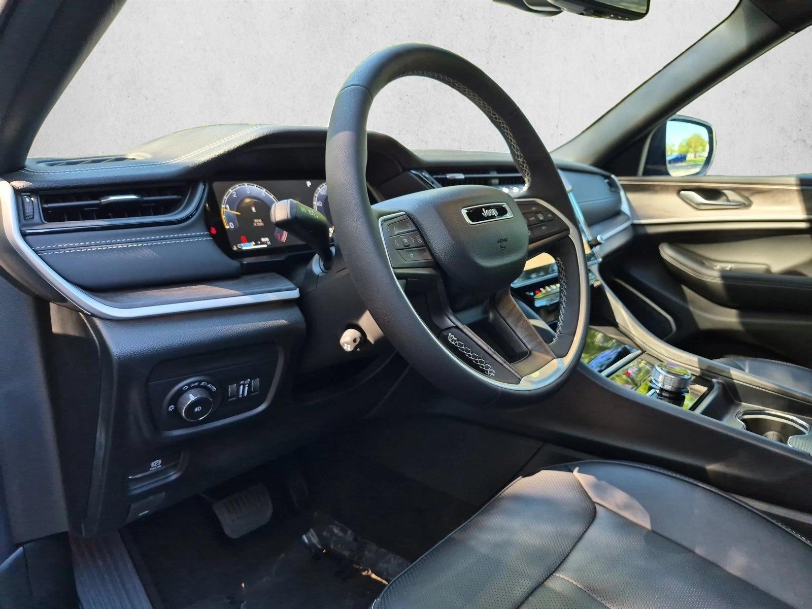 New 2027 Jeep Grand Cherokee Limited Reserve Sport Utility
