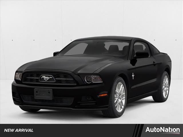 2014 Ford Mustang V6 Premium's photo