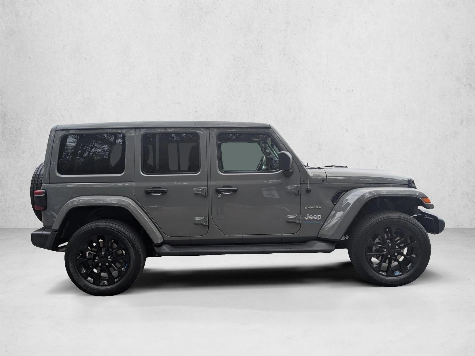 2023 Jeep Wrangler 4xe Sahara photo 4