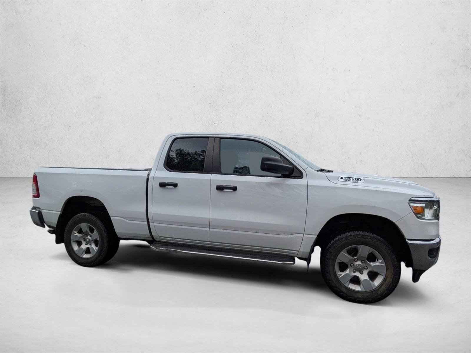 2020 Ram 1500 Tradesman photo 3