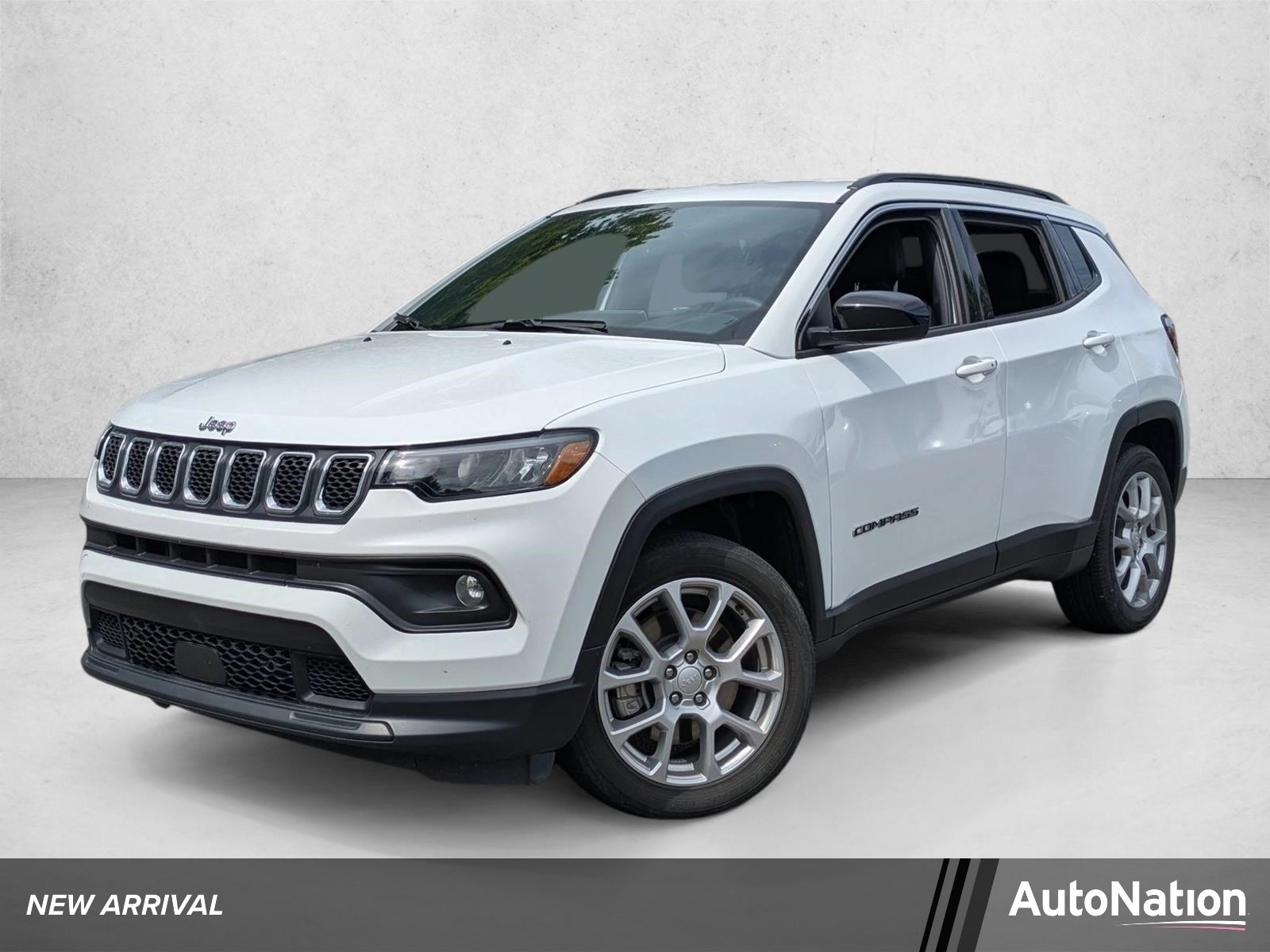 2023 Jeep Compass Latitude Lux 4X4's photo