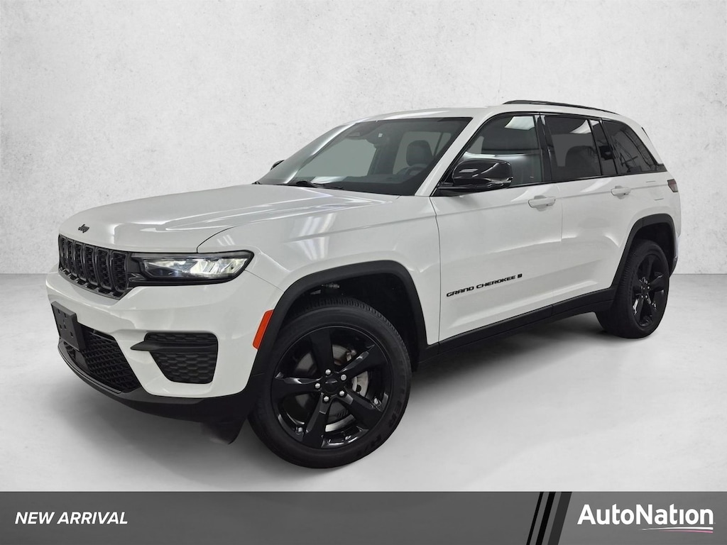 Certified 2025 Jeep Grand Cherokee Altitude X SUV