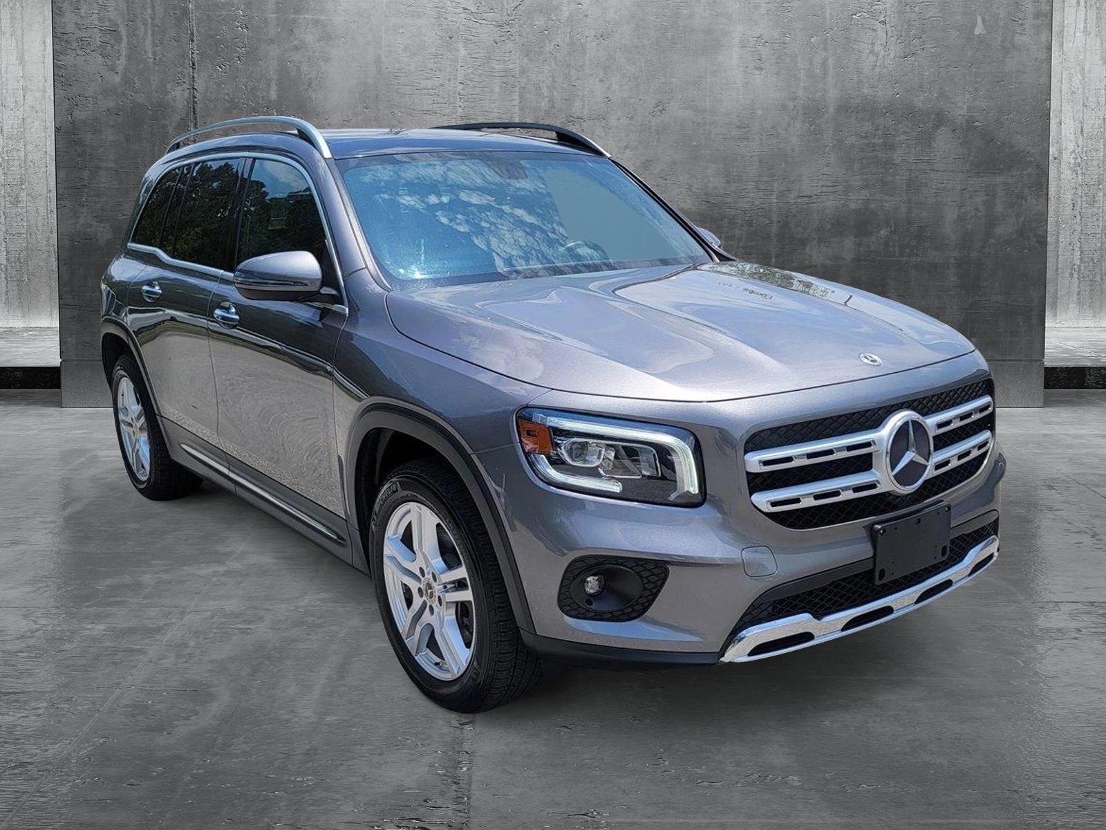 2021 Mercedes Benz GLB 250 photo 3