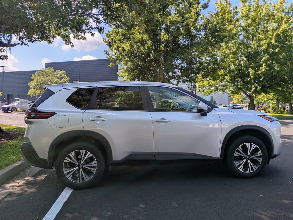 Used 2023 Nissan Rogue SV SUV