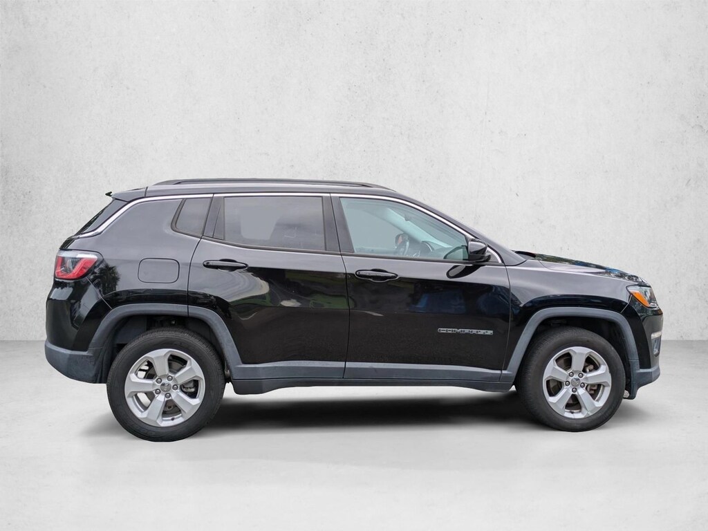 Used 2019 Jeep Compass Latitude SUV