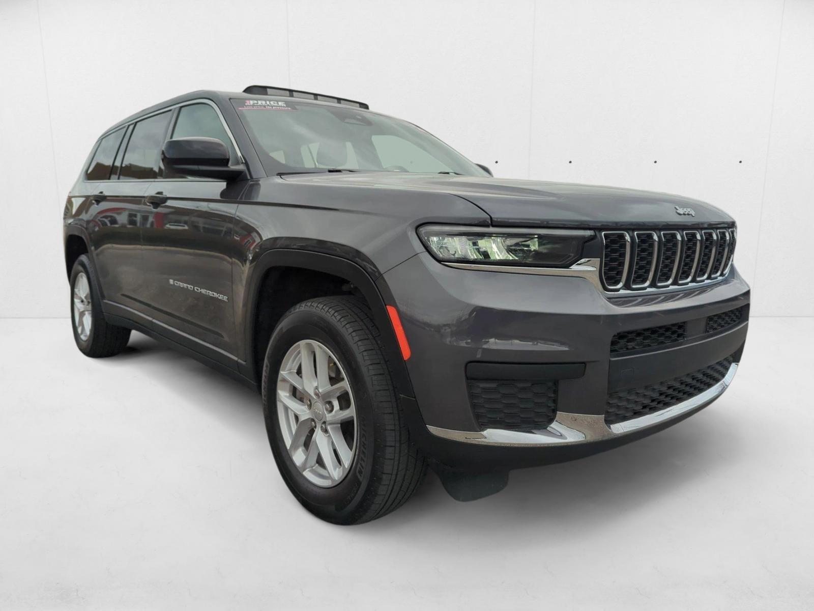 2024 Jeep Grand Cherokee Laredo X photo 3