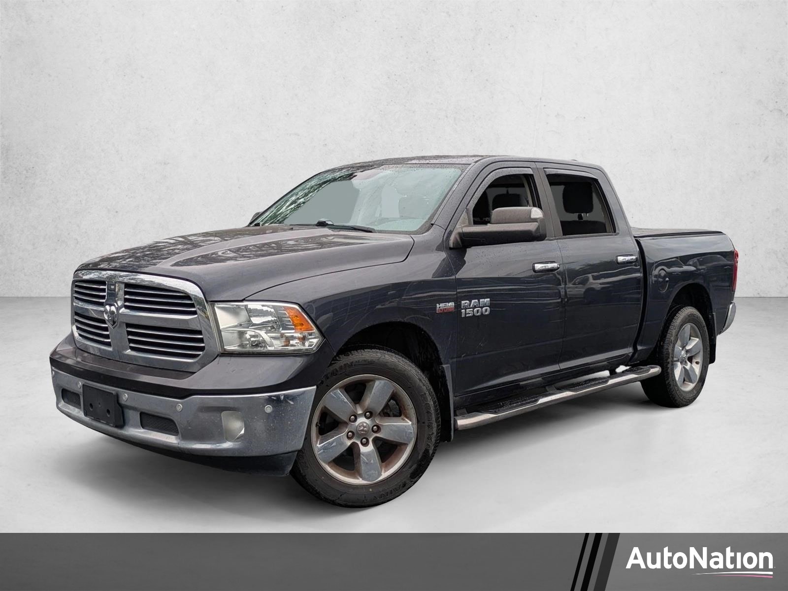 2018 RAM 1500 Big Horn 4x4 Crew Cab 5'7's photo