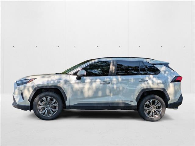2022 Toyota RAV4 Hybrid Limited photo 4