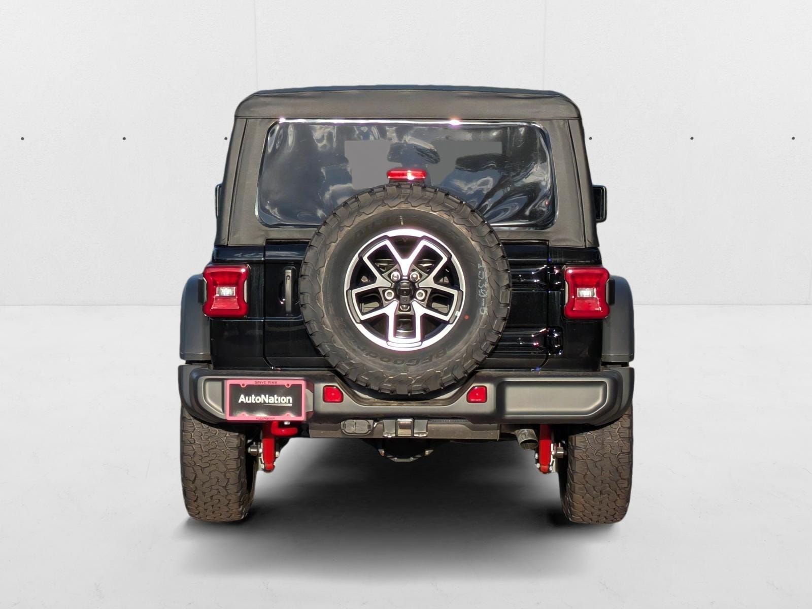 2025 Jeep Wrangler 2-Door Rubicon - Photo 8