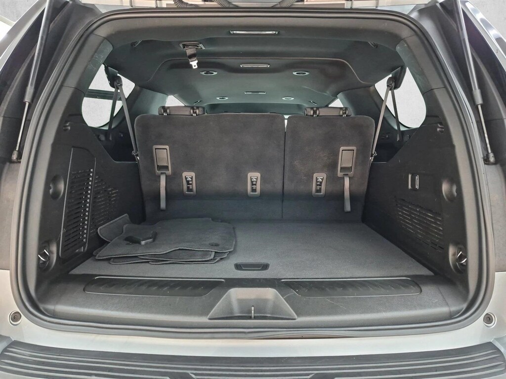 Used 2024 Chevrolet Suburban LS SUV