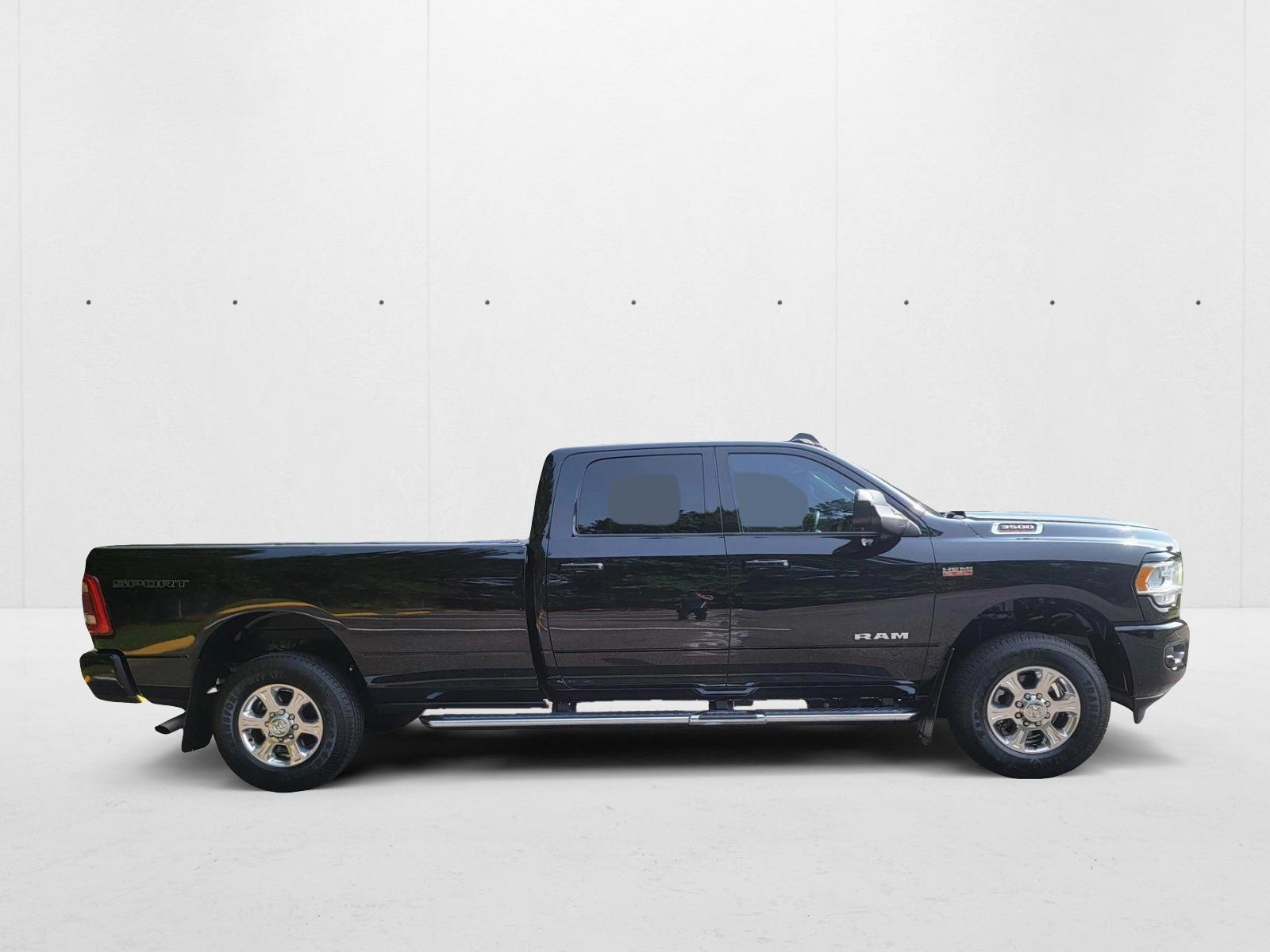 2020 Ram 3500 Big Horn photo 4