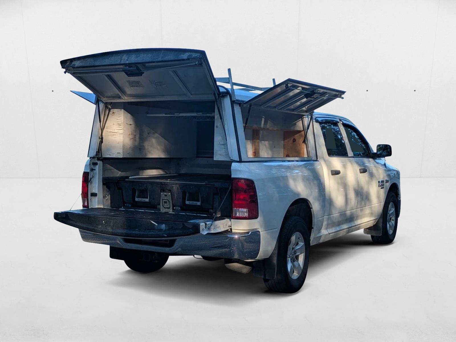2020 Ram 1500 Tradesman photo 2