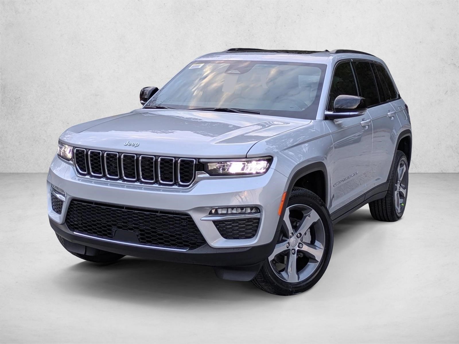 2025 Jeep Grand Cherokee Limited's photo