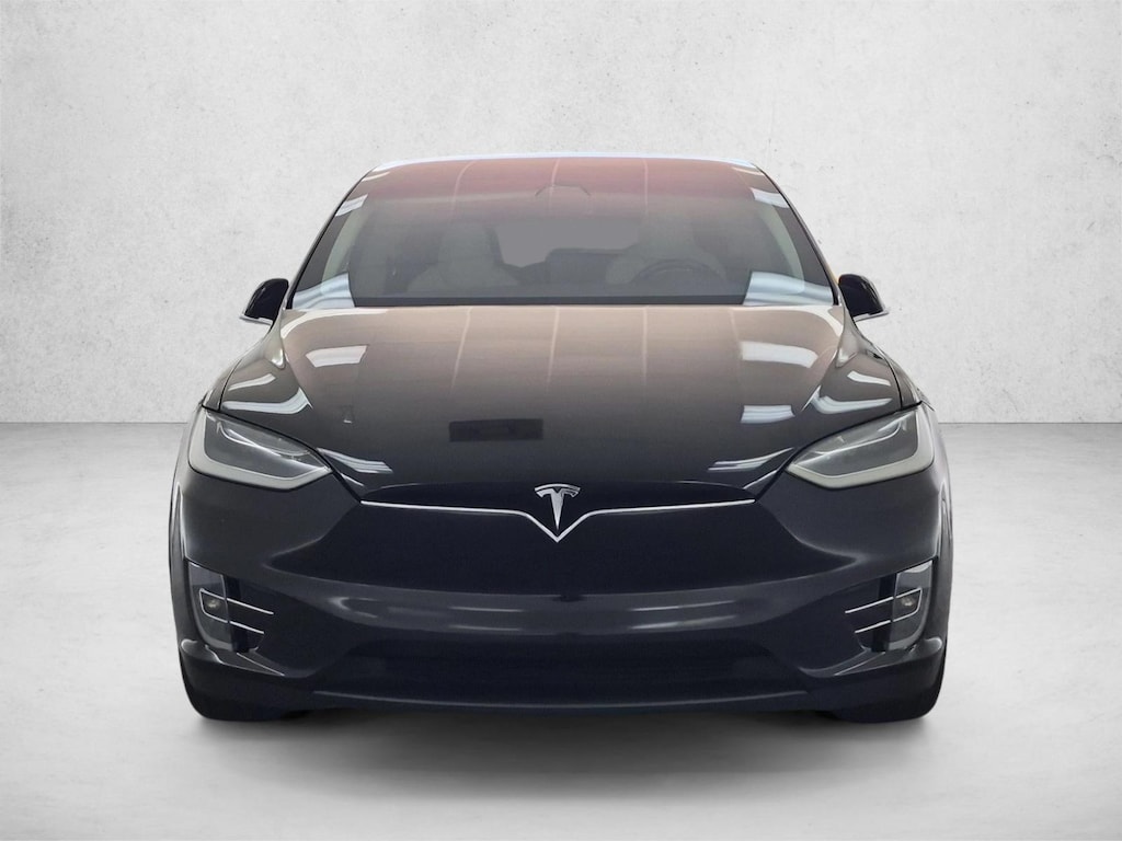 Used 2018 Tesla Model X 75D SUV