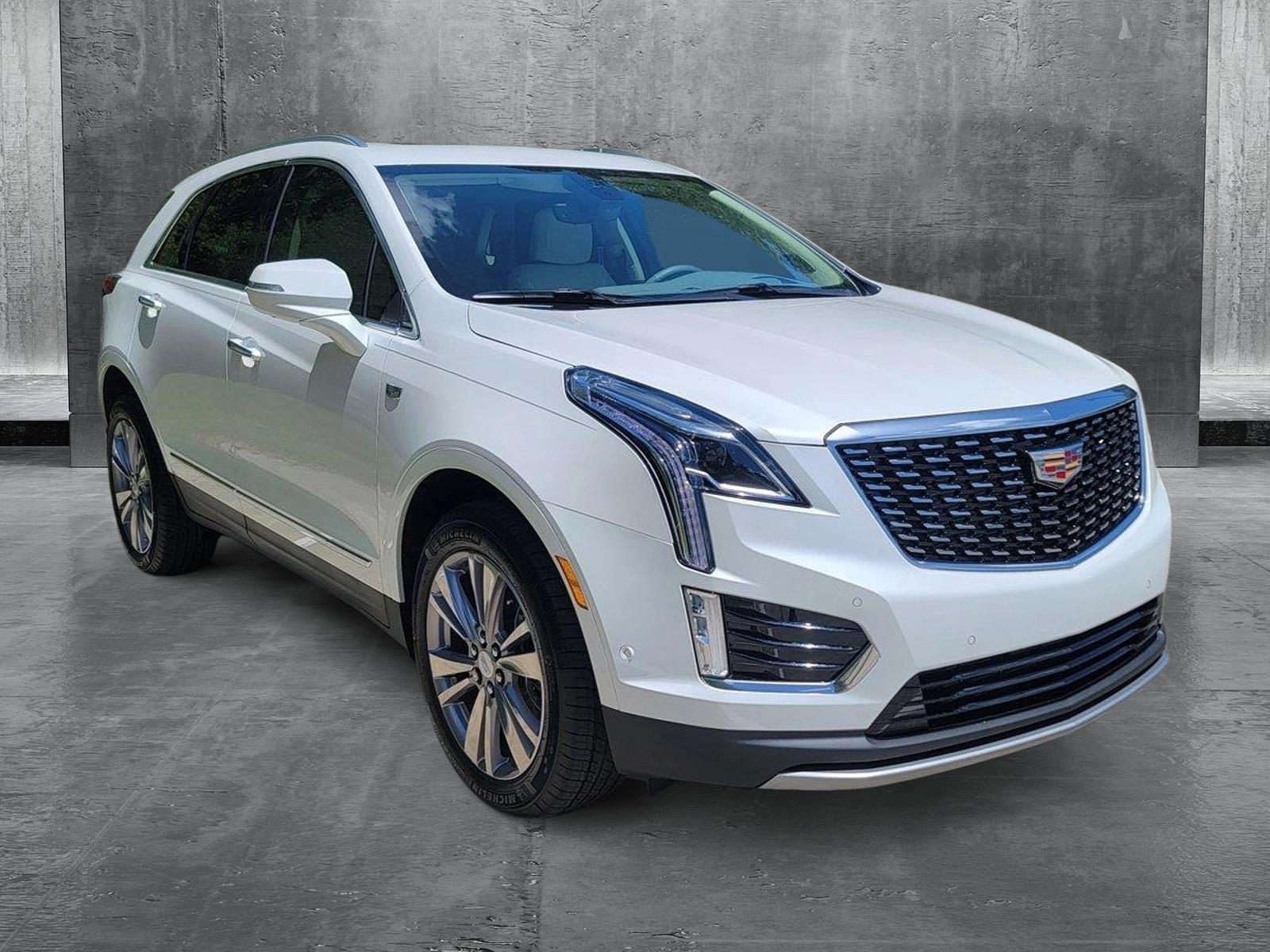 2024 Cadillac XT5 Premium Luxury photo 3