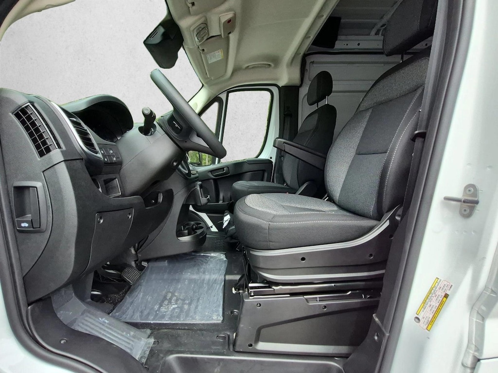 New 2026 Ram Promaster Cargo Van SLT Cargo Van
