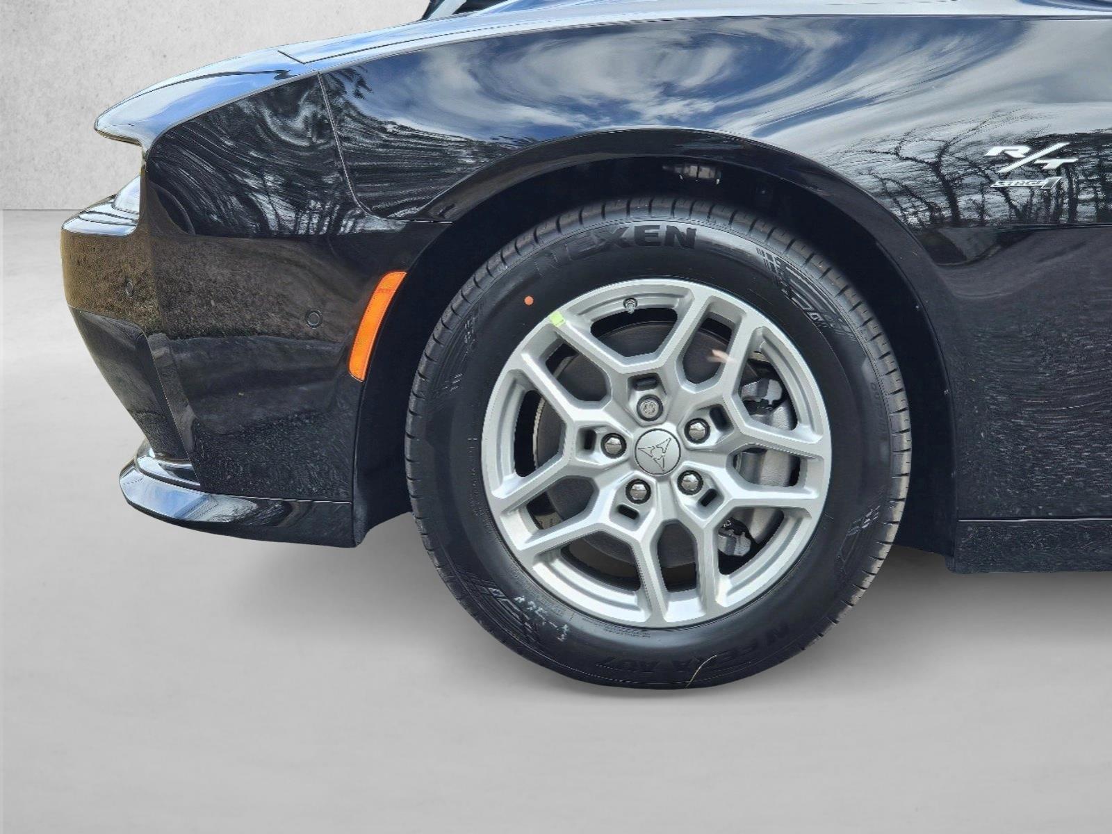 2025 Dodge Charger Daytona R/T - Photo 10