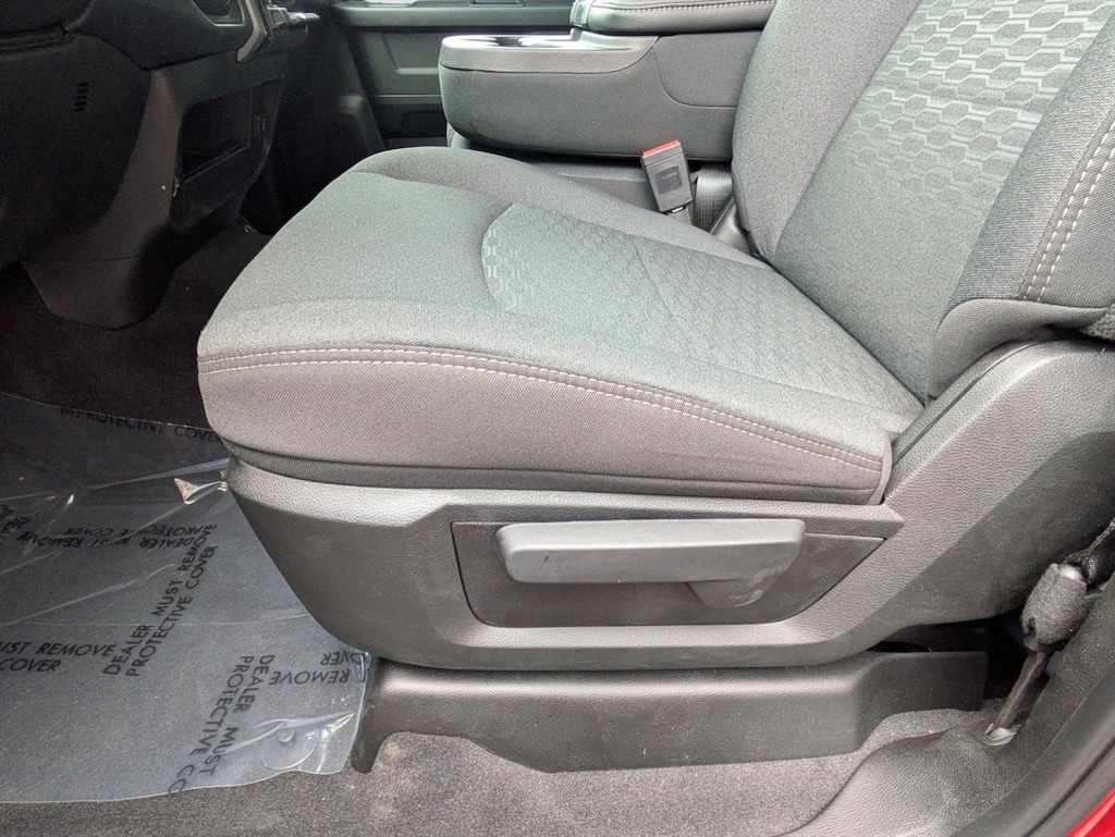 New 2026 Ram 2500 Black Express Truck Crew Cab