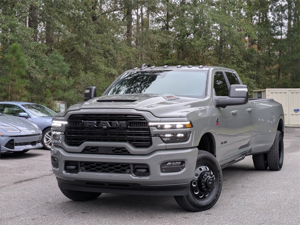New 2026 Ram 3500 Laramie Truck Crew Cab