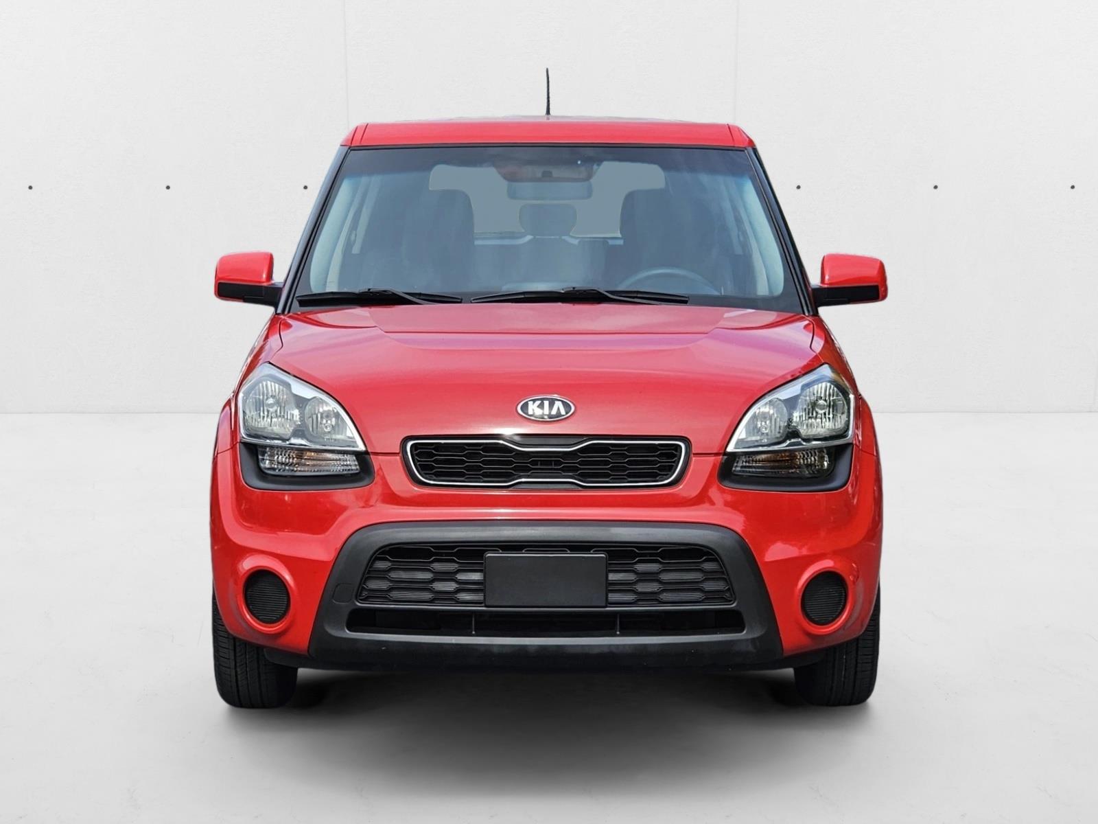 2013 Kia Soul Base photo 2