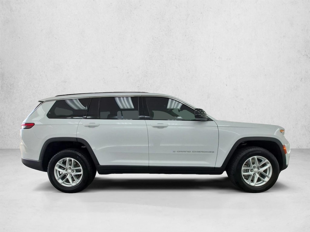 Used 2025 Jeep Grand Cherokee L Laredo X SUV
