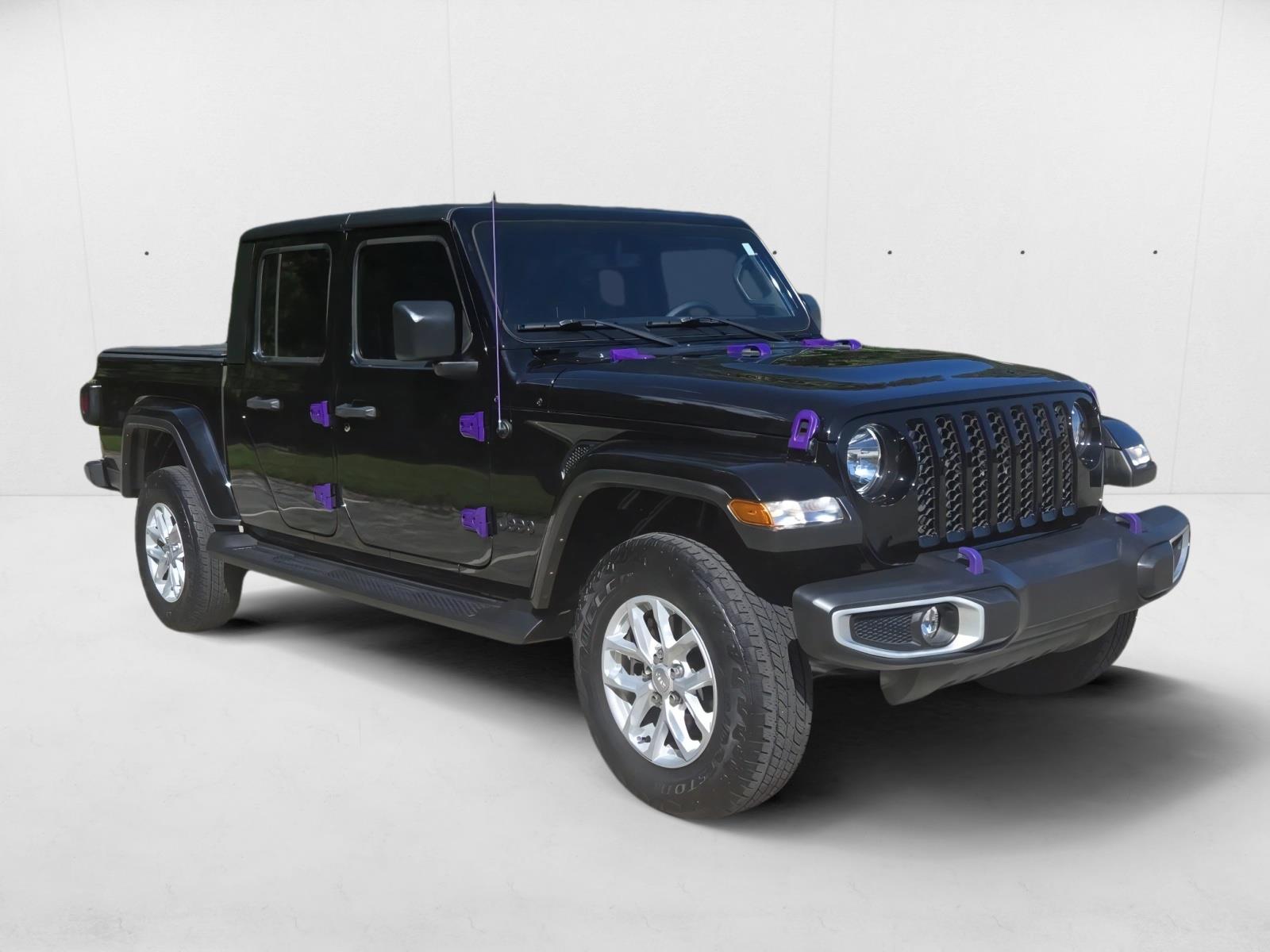 2023 Jeep Gladiator Sport S photo 3