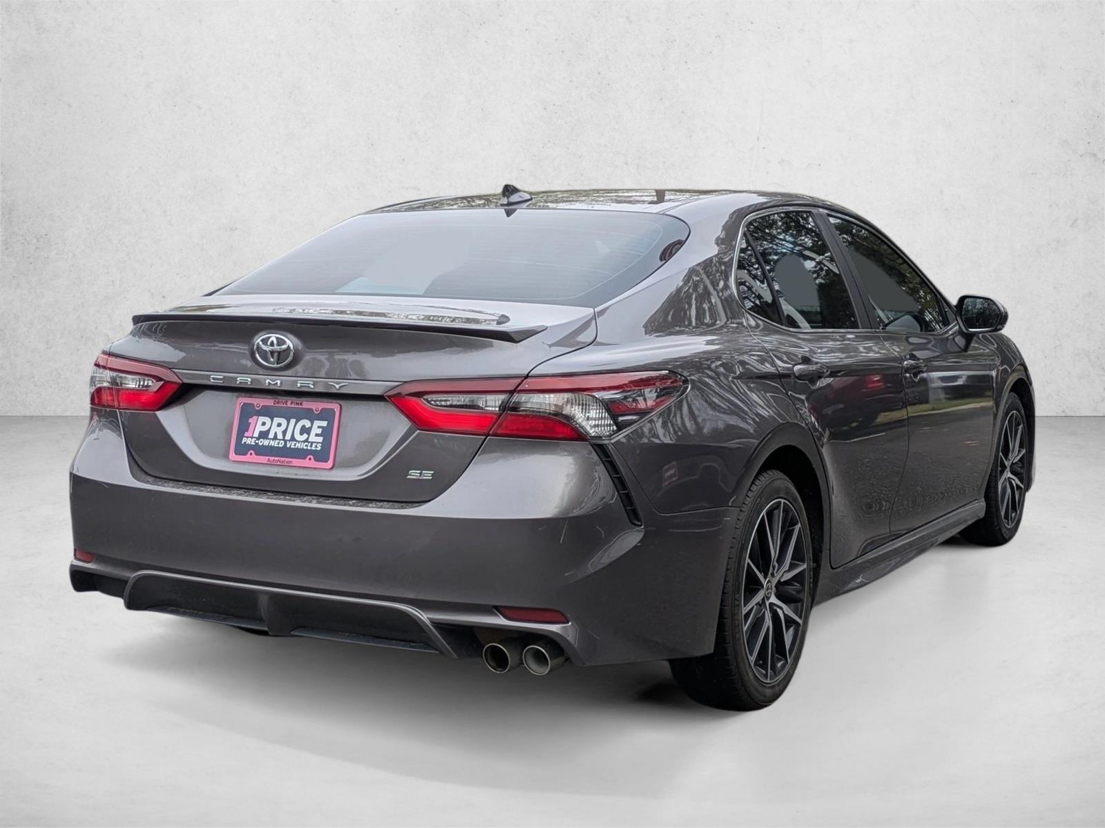 2023 Toyota Camry SE photo 2