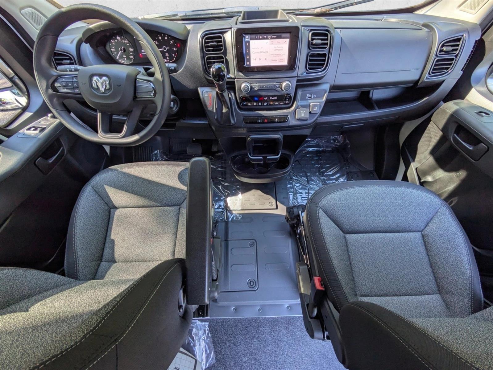 2026 Ram ProMaster 2500 Cargo Van photo 2