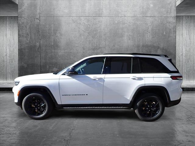 2025 Jeep Grand Cherokee Altitude X photo 3