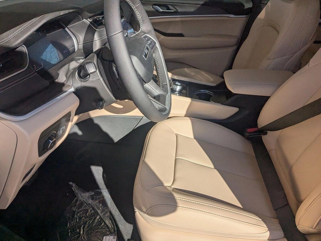 New 2025 Jeep Grand Cherokee Limited SUV